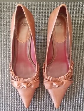 Hilary Radley Pointed Toe Kitten Heel Shoes 7.5